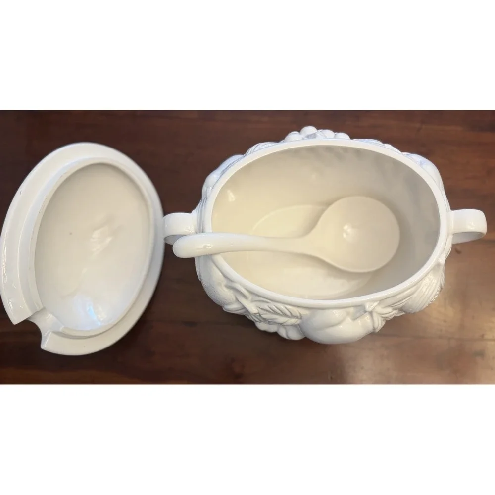 Vintage White Ceramic Soup Tureen 3 Piece Set Lid Ladle Embossed Fruit Japan